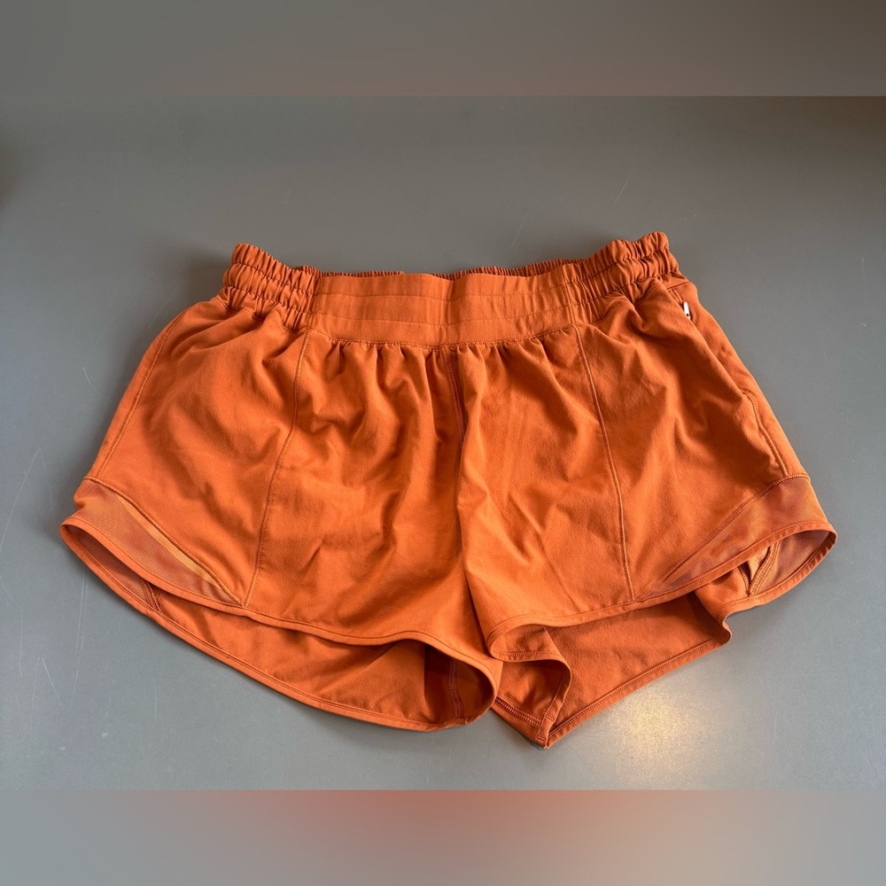 Lululemon Hotty Hot Low Rise Lined Shorts